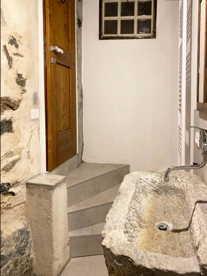 Appartamento Antica Torre Sondrio Esterno foto