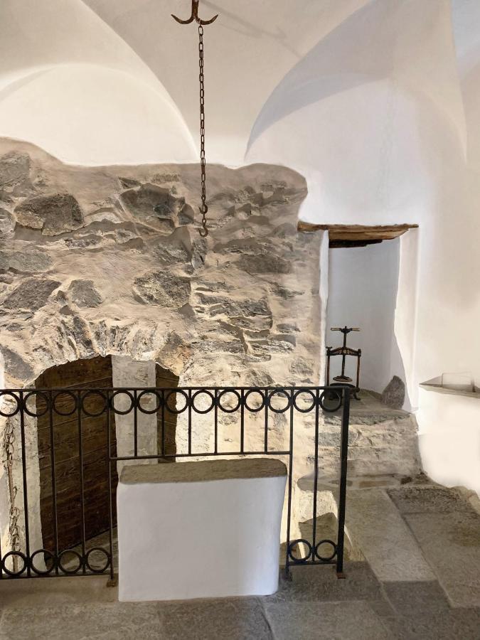 Appartamento Antica Torre Sondrio Esterno foto