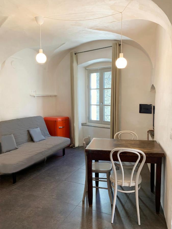 Appartamento Antica Torre Sondrio Esterno foto